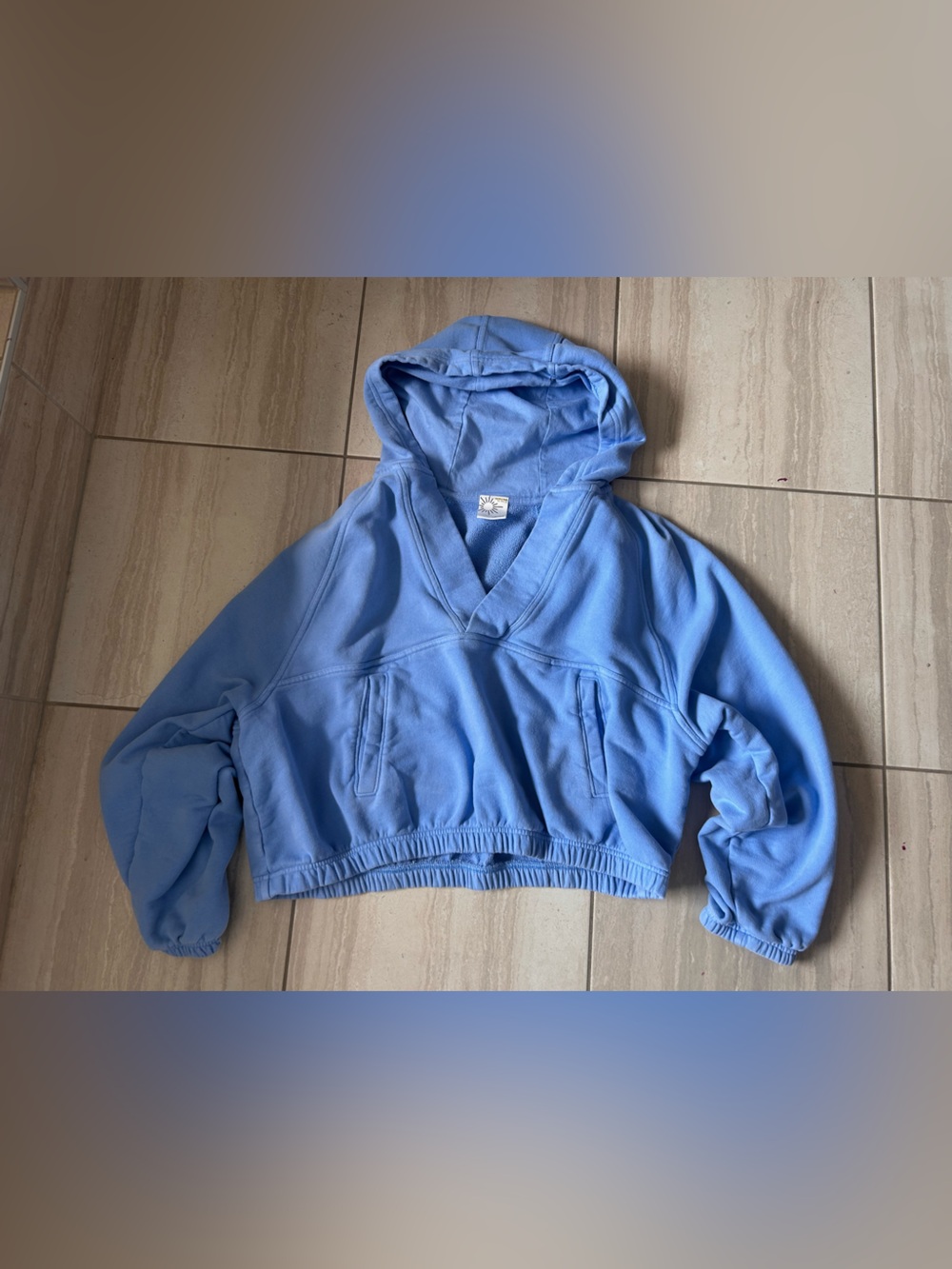OFFLINE by Aerie‎  Blue Cropped Hoodie size L
